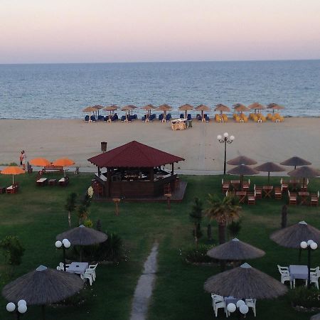 Hotel Akrogiali Корінос Екстер'єр фото