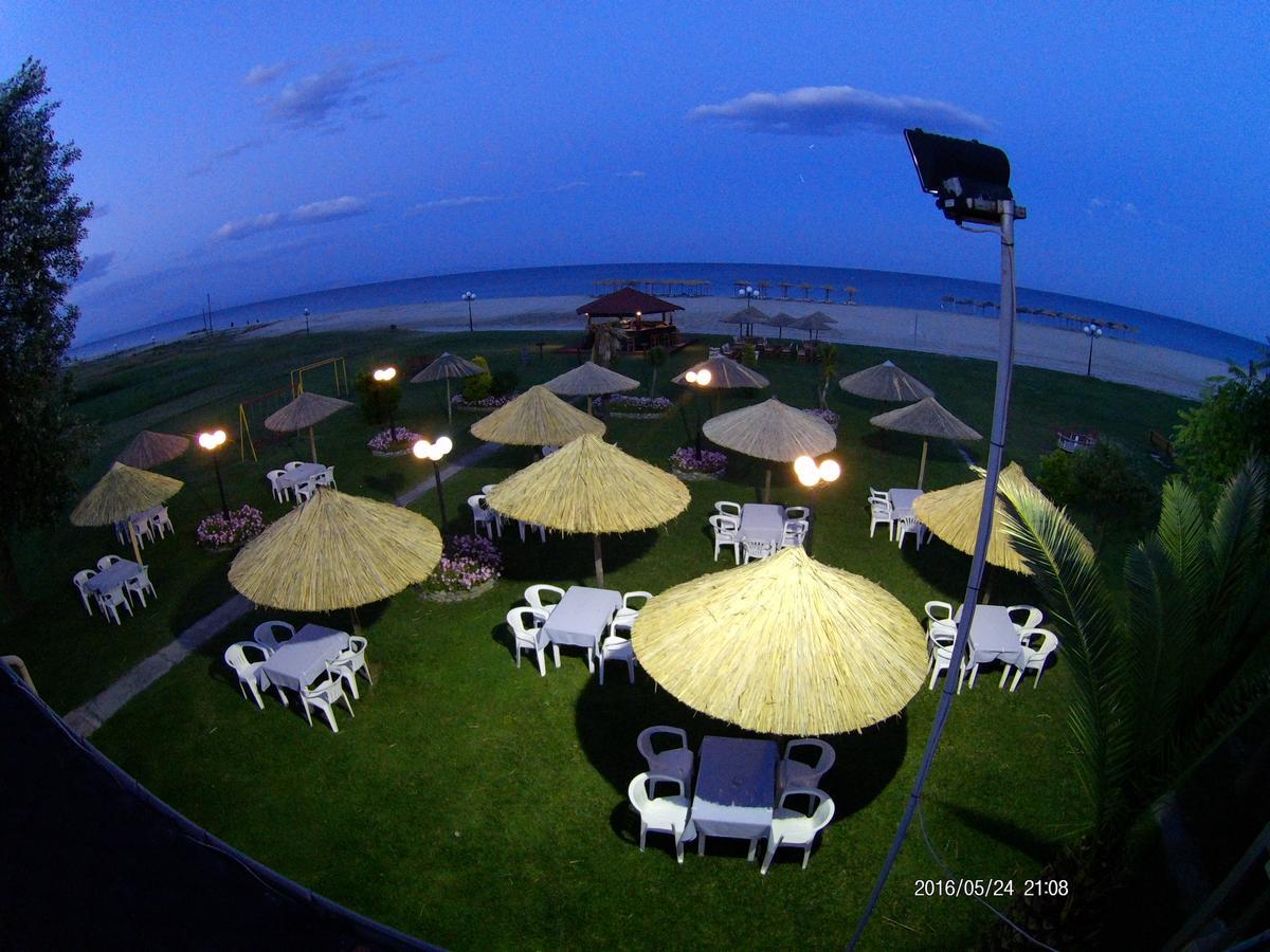 Hotel Akrogiali Корінос Екстер'єр фото